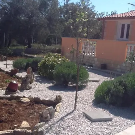 בית נופש House Ante Mrljane
